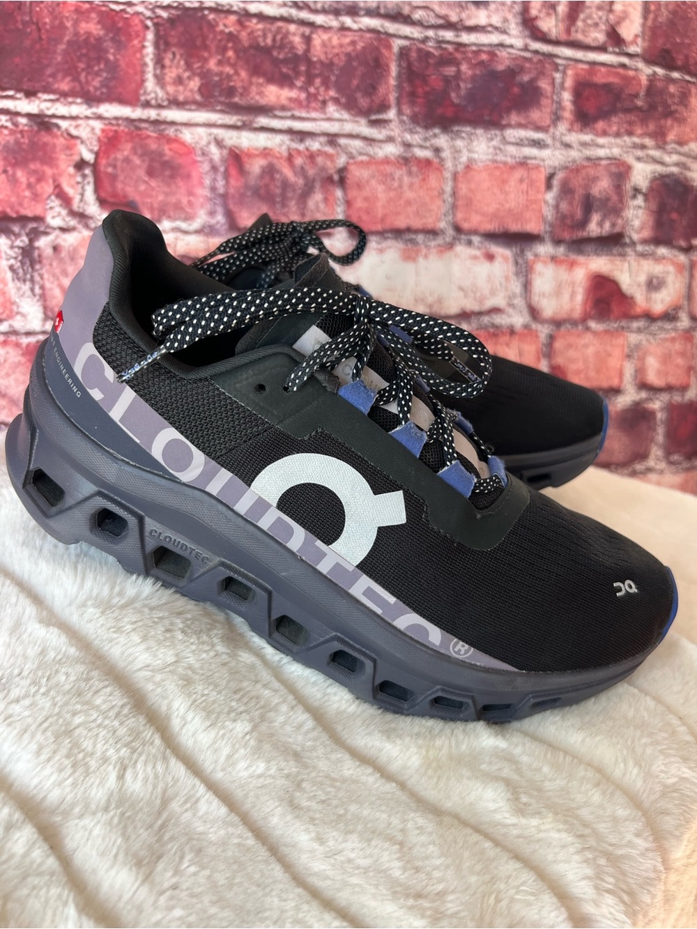 On Cloudmonster 1 Running Shoes Women's Size 9 Black Magnet Grey - Picture 2 of 9